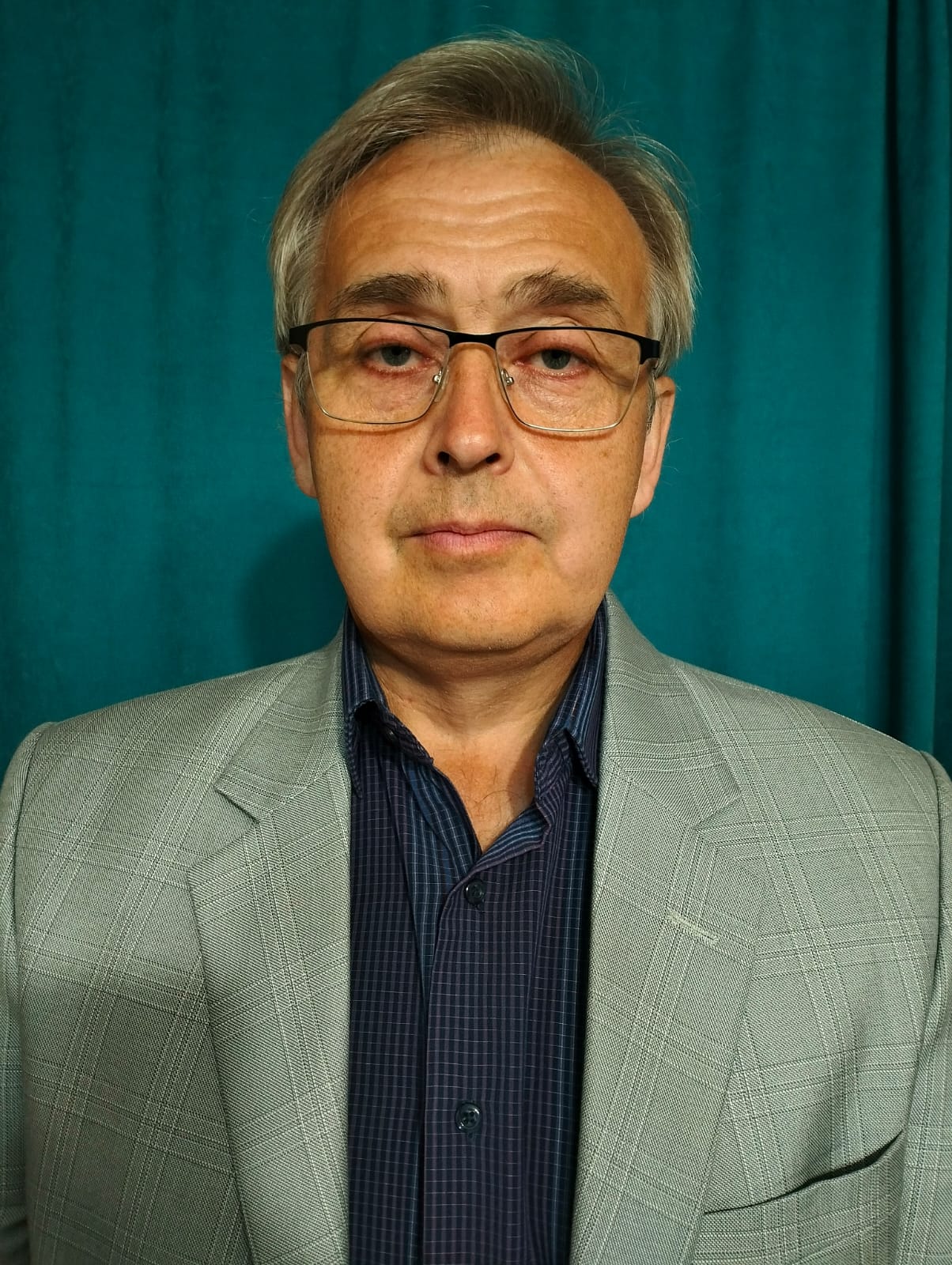 Ермушин Юрий Валерьевич.